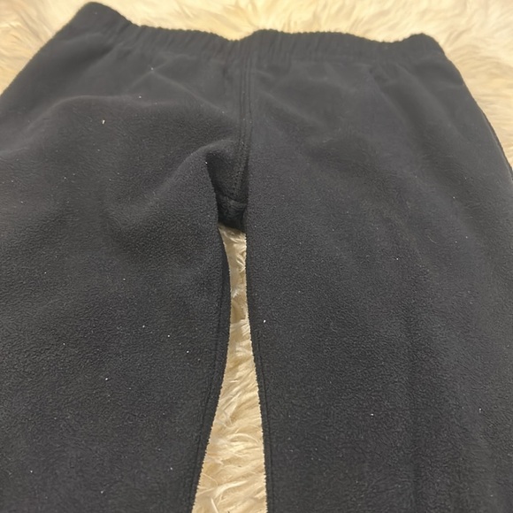 OshKosh B’Gosh Dark Blue & Maroon & Carter’s Black Sweatpants Joggers Size 4T - Picture 8 of 12
